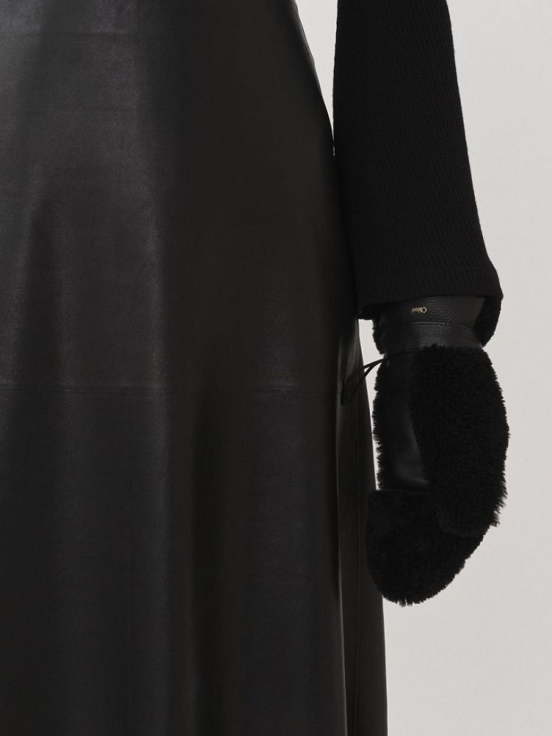 Black Chloe Shearling Mittens Hats | CHE-SR14483