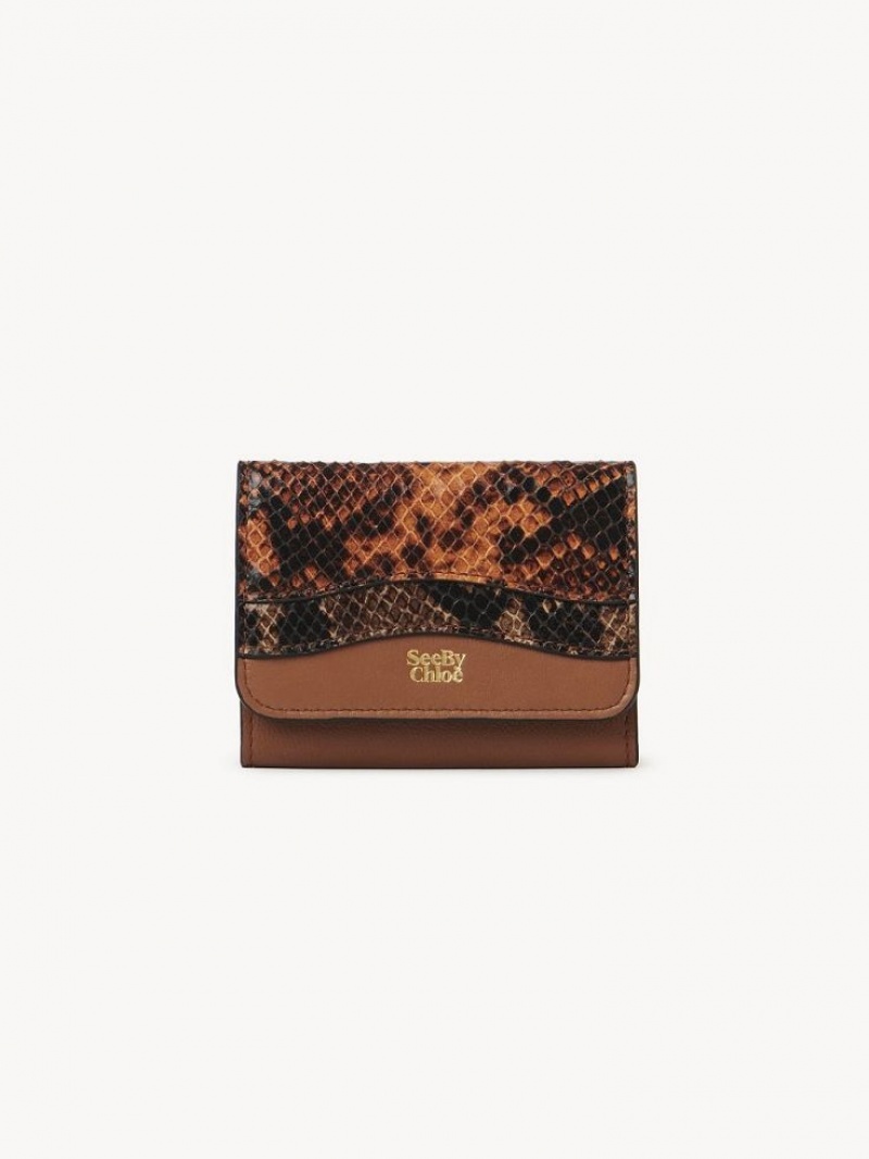 Burning Camel Chloe Layers Medium Tri-fold Compact Wallets | CHE-SR14899