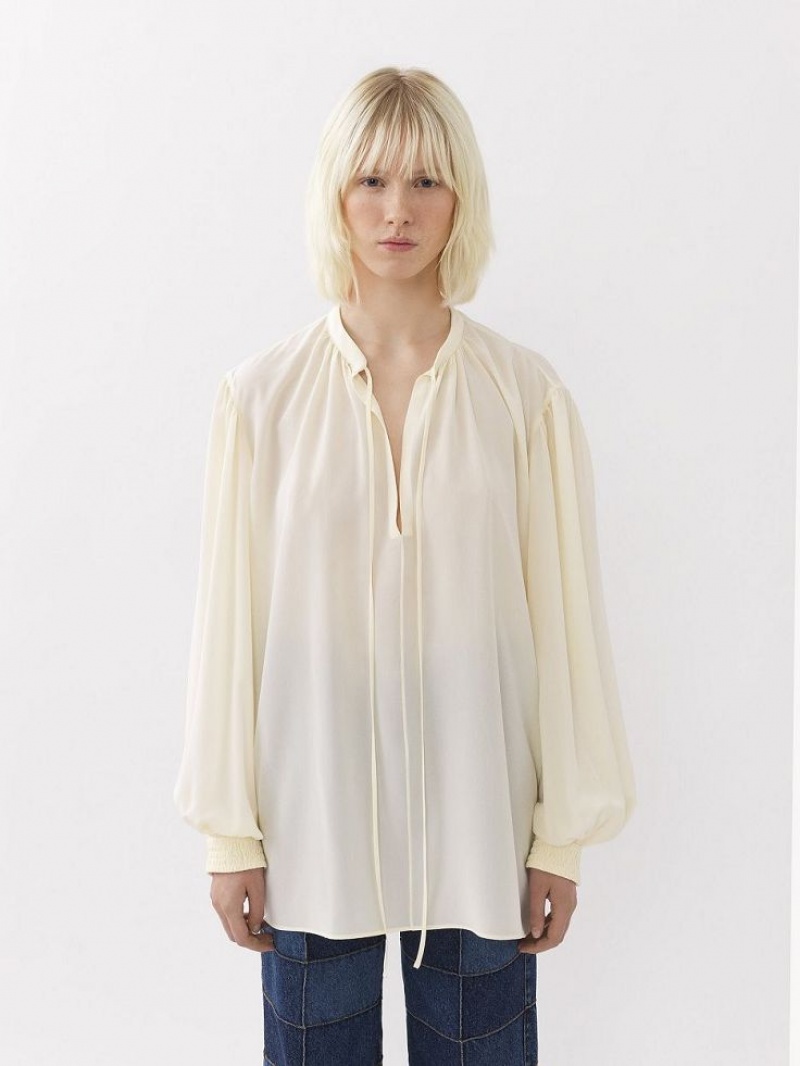 Buttercream Chloe Flowy Blouses | CHE-SR13902